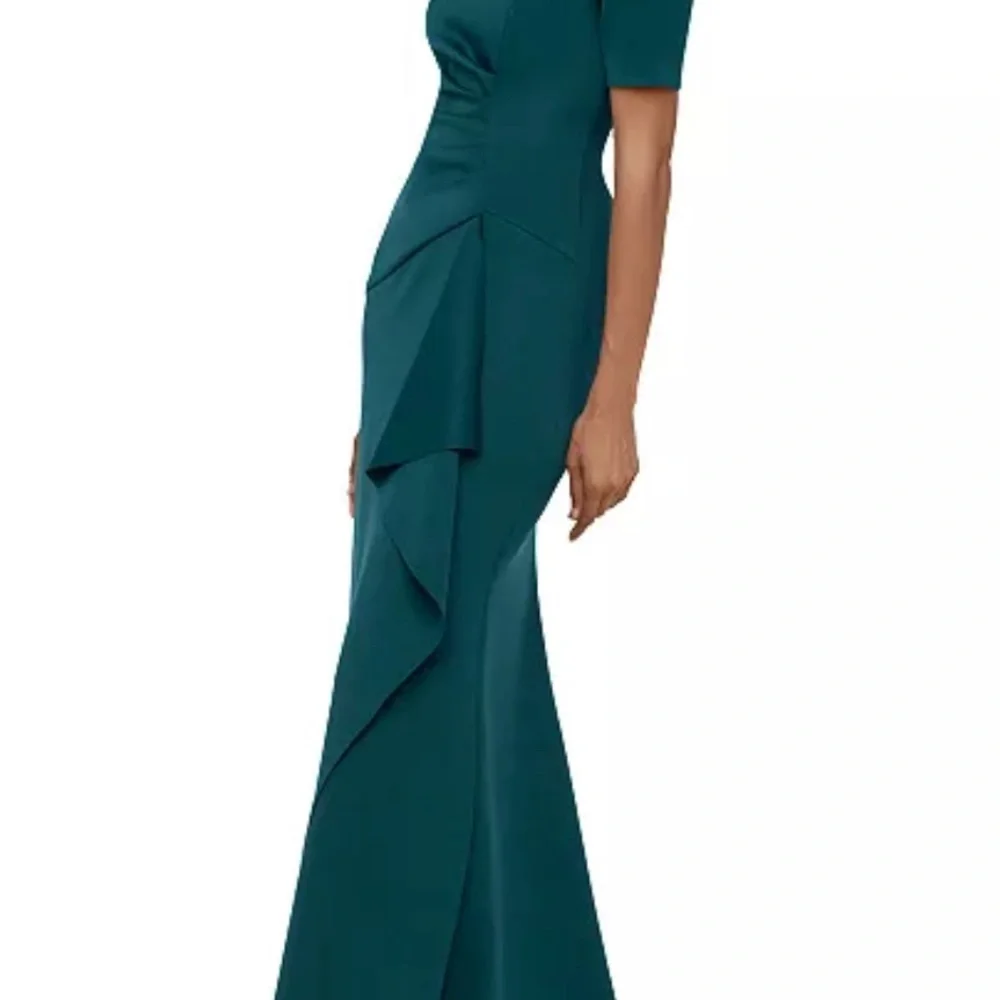 XSCAPE HUNTER GREEN  RUCHED A-LINE GOWN SIZE 6 - Picture 3 of 5